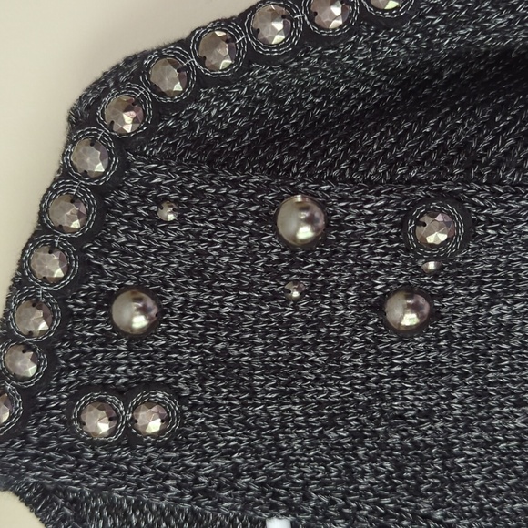 Dress Barn Embellished Studded V Neck Acrylic Nylon Sweater XL Black Gray Silver - Picture 4 of 16